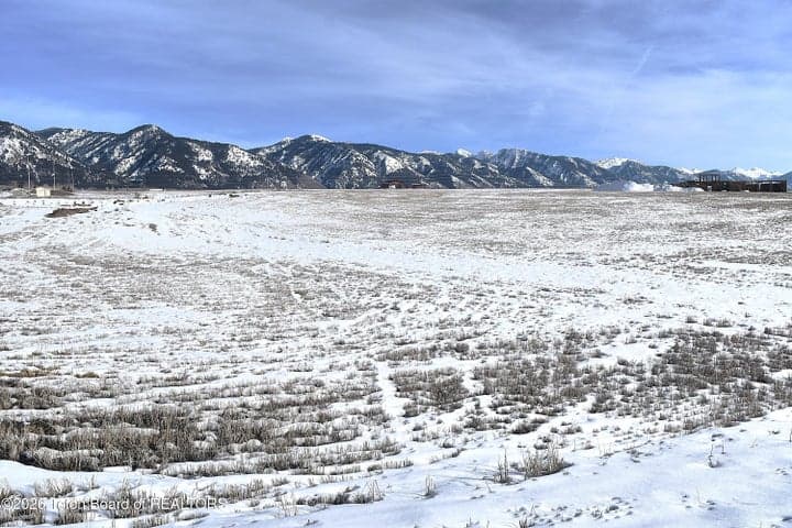 LOT 1 VISTA HILLS SUBDIVISION photo 3