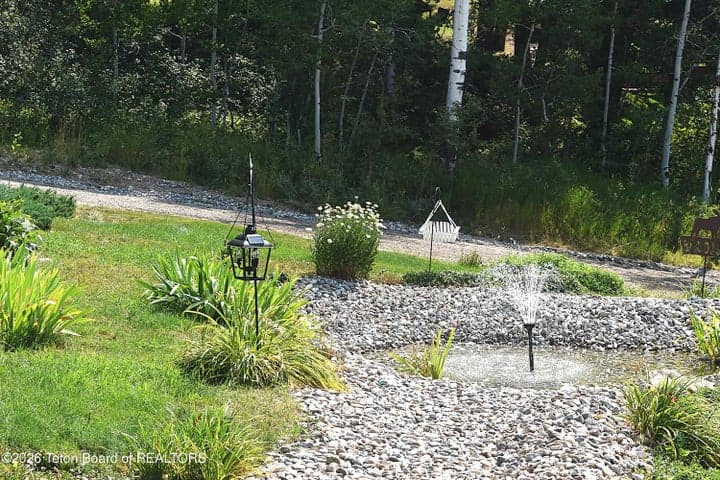 71 REDWOOD Road photo 2