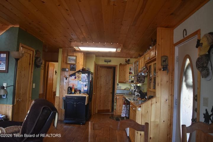 71 REDWOOD Road photo 33