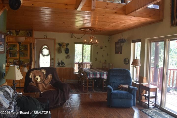 71 REDWOOD Road photo 26
