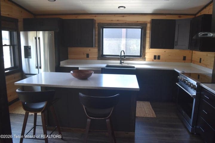 306 PONDEROSA Drive photo 9