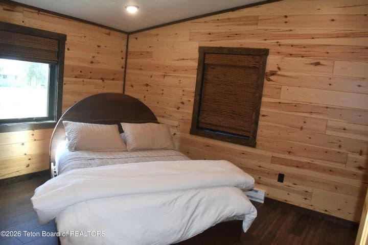 306 PONDEROSA Drive photo 21