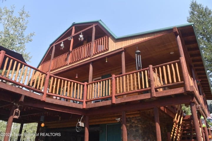 71 REDWOOD Road